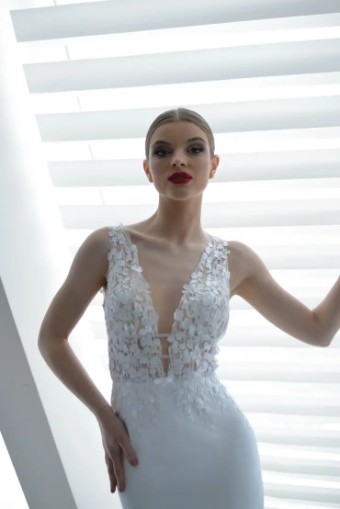  #2 Ivory/Nude thumbnail